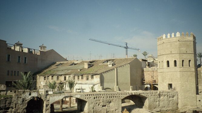 El entorno de La Torre de la Plata. Parte I: de las Atarazanas de los Caballeros al Corral de las Herrerías y al aparcamiento