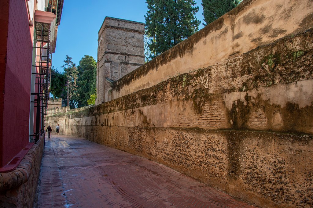 LA MURALLA: el callejón del&nbsp;Agua