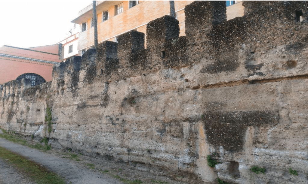 LA MURALLA: entorno de la Casa de la&nbsp;Moneda